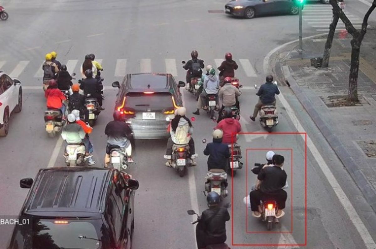 Danh s&aacute;ch phạt nguội mới nhất tại H&agrave; Nội: Camera AI ghi nhận h&agrave;ng loạt xe vi phạm, phải nộp phạt gấp