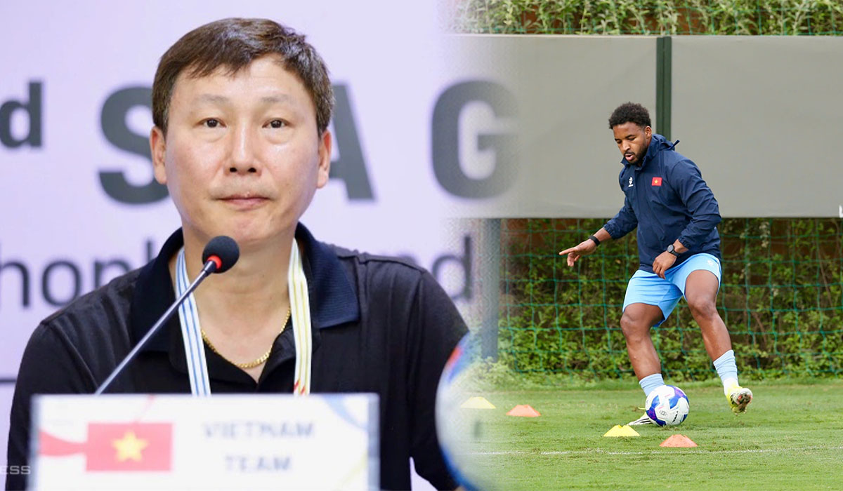 HLV Kim Sang-sik bị học tr&ograve; l&agrave;m kh&oacute;, thuyền trưởng ĐT Việt Nam to&aacute;t mồ h&ocirc;i trước trận gặp Bangladesh