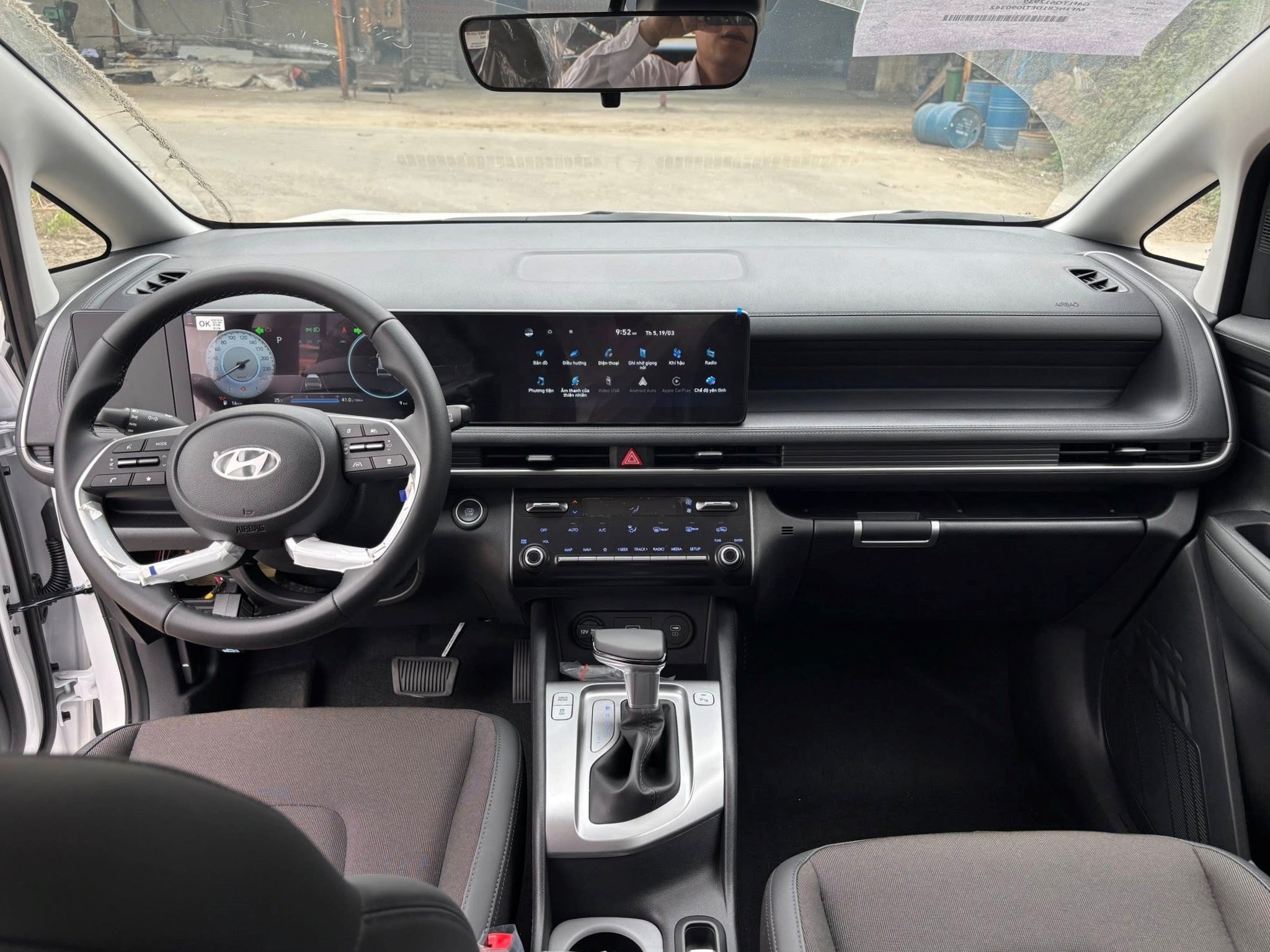 Mẫu MPV 7 chỗ mới của Hyundai về đại l&yacute; Việt với gi&aacute; 489 triệu đồng, quyết chiến Mitsubishi Xpander ảnh 6