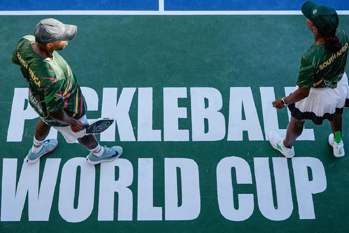 Việt Nam được chọn mặt gửi v&agrave;ng, ch&iacute;nh thức gi&agrave;nh quyền đăng cai World Cup