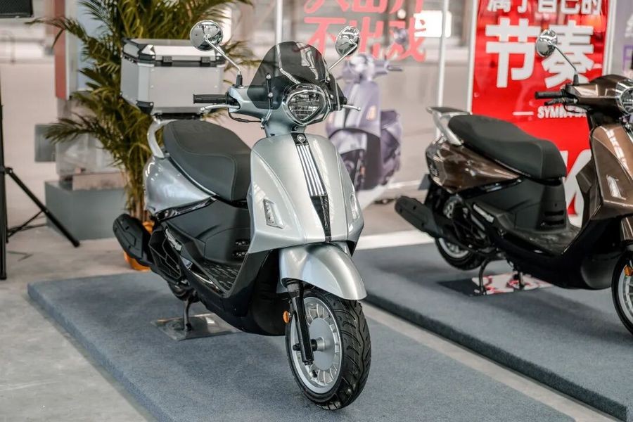 Ra mắt 'vua xe ga' 150cc mới gi&aacute; 53 triệu đồng: Trang bị đẳng cấp như Honda SH, 'đ&egrave; bẹp' Air Blade ảnh 5