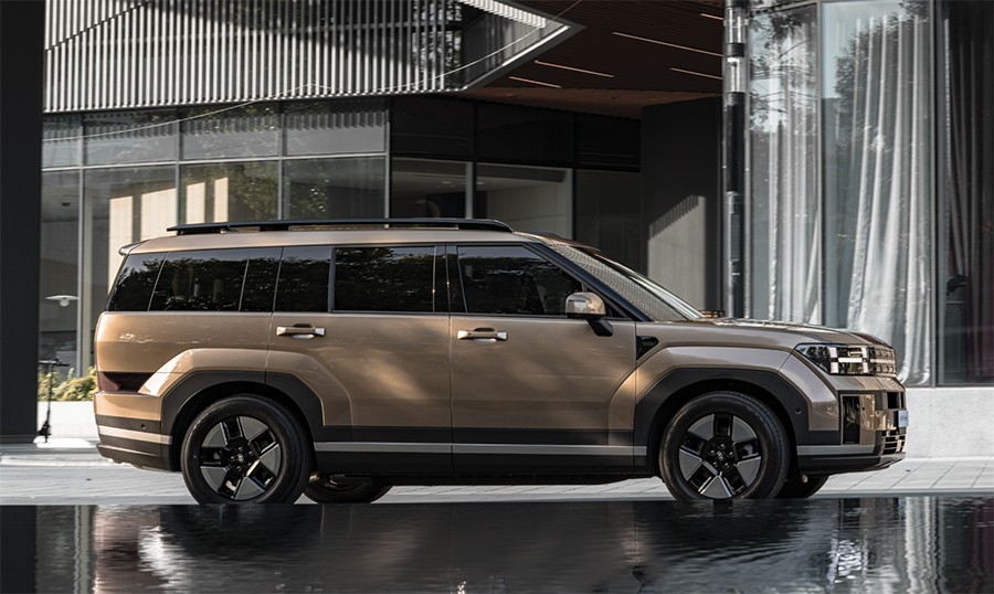 Hyundai Santa Fe 2026 mới ch&iacute;nh thức ra mắt: Thiết kế ấn tượng, trang bị đe nẹt Ford Everest, gi&aacute; rẻ ảnh 4