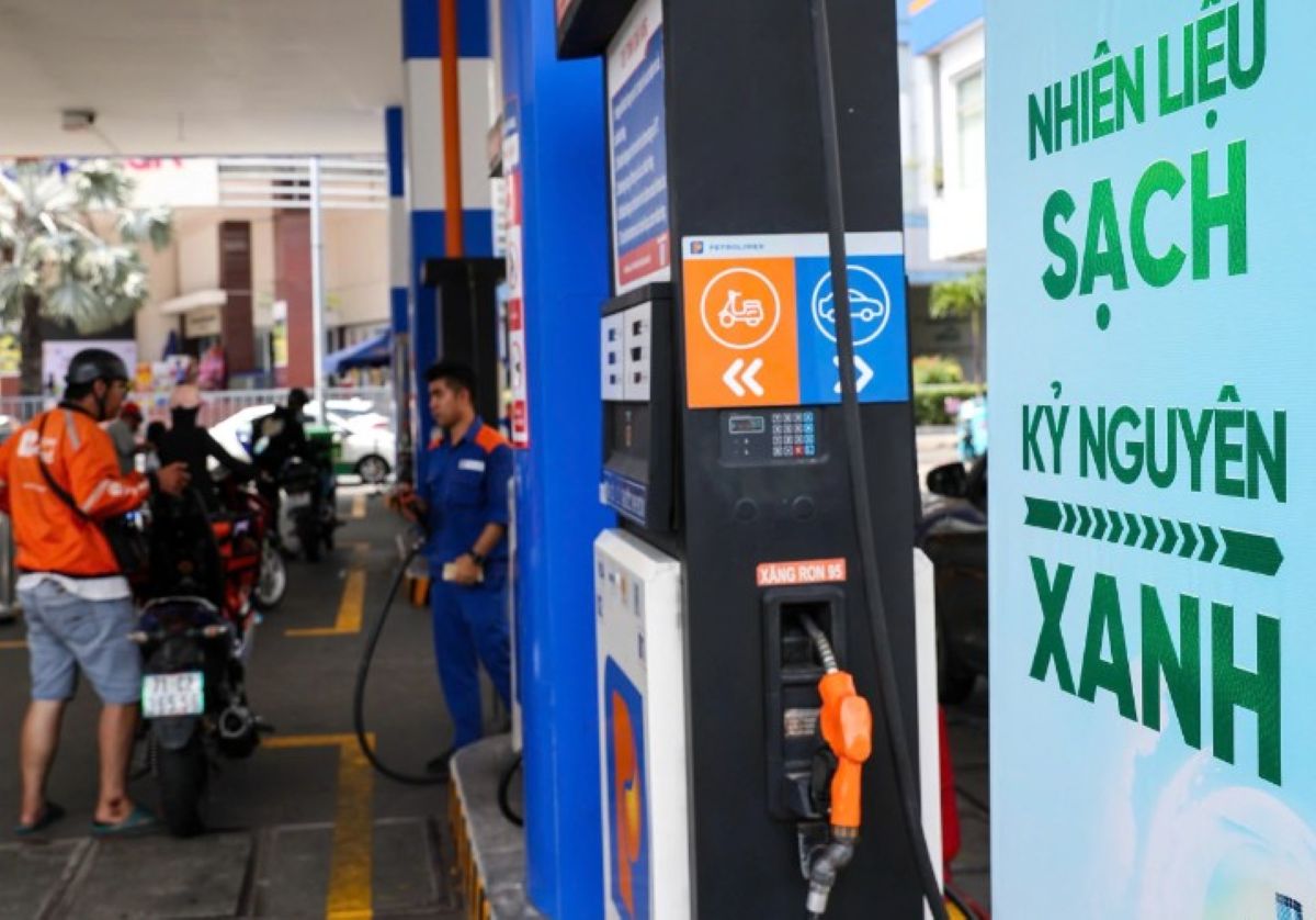 Thị trường xăng dầu c&oacute; thể sắp đổi chiều khi xăng E10 được triển khai sớm hơn dự kiến?