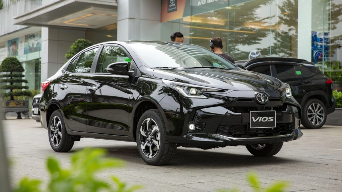 Gi&aacute; lăn b&aacute;nh Toyota Vios cuối th&aacute;ng 3/2026 lao dốc &lsquo;mất phanh&rsquo;, &aacute;t v&iacute;a Honda City v&agrave; Hyundai Accent