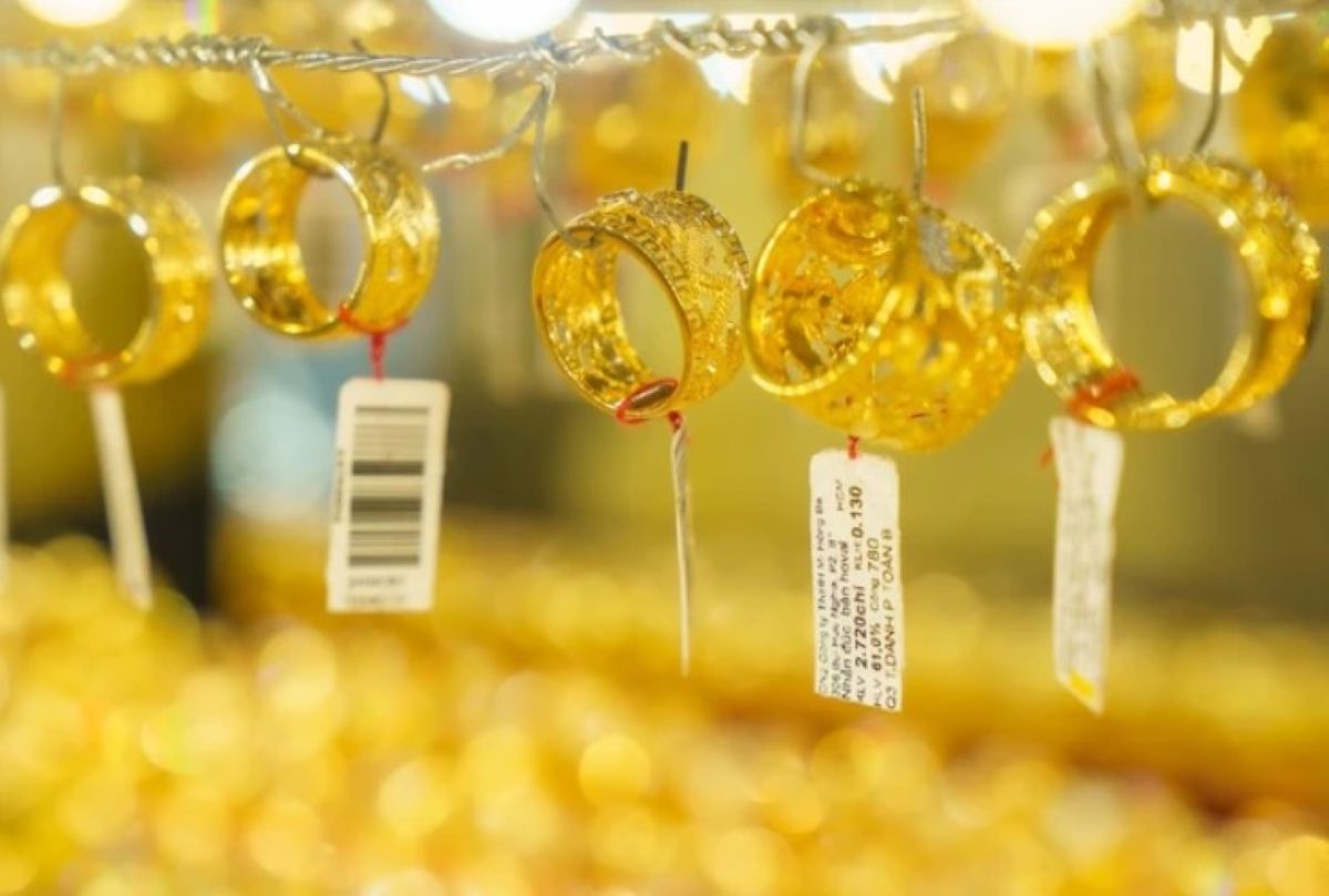 Gi&aacute; v&agrave;ng tăng li&ecirc;n tiếp 2 phi&ecirc;n, chuy&ecirc;n gia lập tức cảnh b&aacute;o rủi ro: Chỉ l&agrave; \'c&aacute;i bẫy t&acirc;m l&yacute;\'?