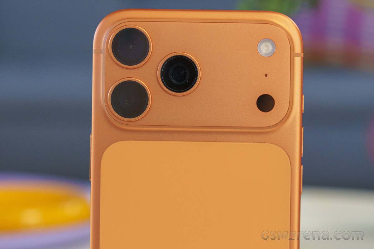 Apple &uacute;p mở chuyện ph&aacute;t triển camera 200MP, liệu c&oacute; cần thiết để đ&aacute;nh bại Galaxy S26 Ultra?