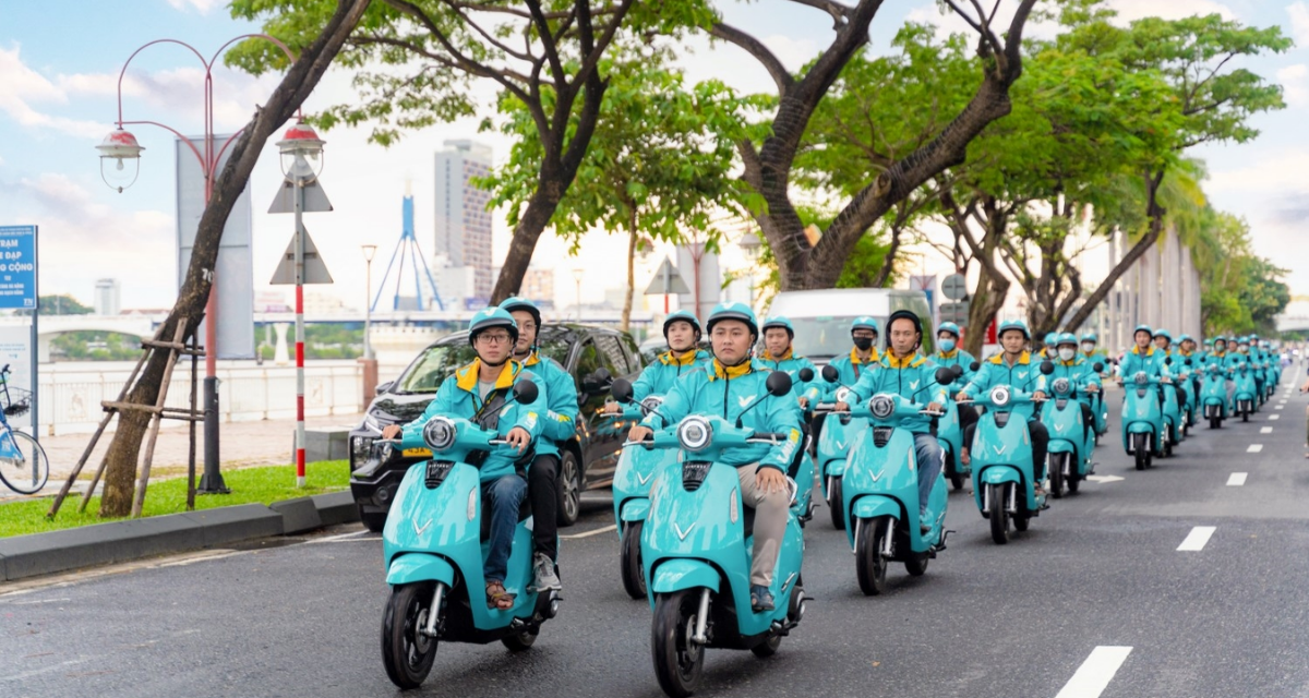 GSM miễn ph&iacute; thu&ecirc;, đổi pin 3 năm cho t&agrave;i xế Xanh SM Bike