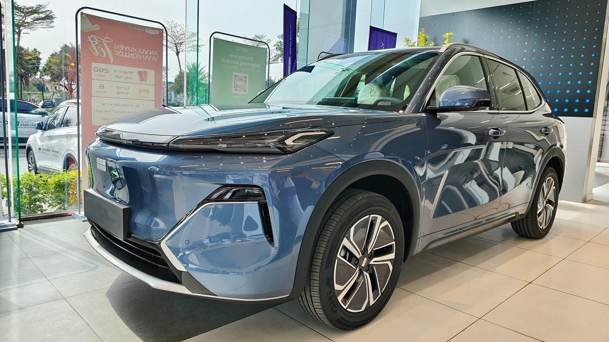 Mẫu SUV cỡ C \'bom tấn\' mới ch&iacute;nh thức ra mắt gi&aacute; 789 triệu đồng: Đại chiến Mazda CX-5 v&agrave; Honda CR-V