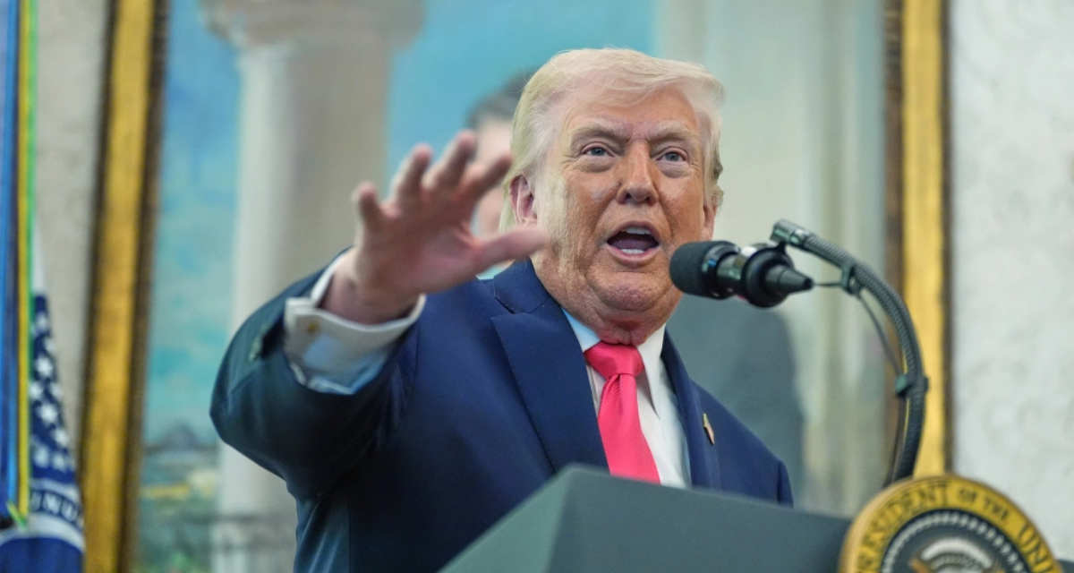 &Ocirc;ng Trump tiếp tục g&acirc;y sức &eacute;p, dọa tấn c&ocirc;ng nh&agrave; m&aacute;y điện của Iran