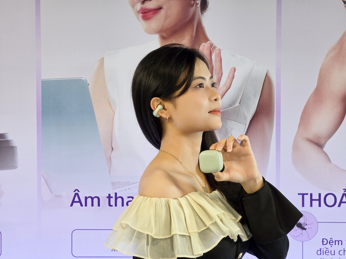 Tr&ecirc;n tai Sony Clip WF-LC900: Thiết kế kẹp tai cực độc đ&aacute;o, thời lượng pin ấn tượng