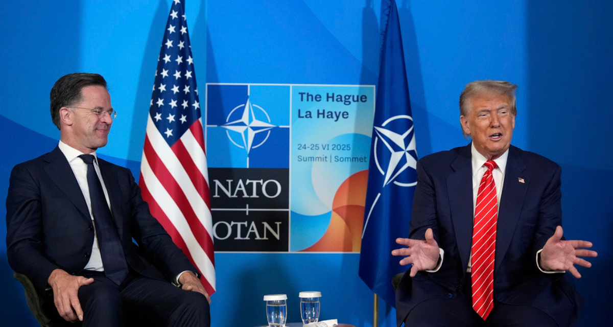 Ph&aacute;t ng&ocirc;n r&uacute;t Mỹ khỏi NATO của &ocirc;ng Trump khiến li&ecirc;n minh &lsquo;dậy s&oacute;ng&rsquo;