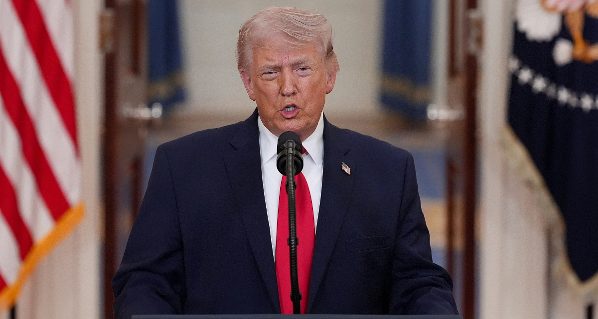 &Ocirc;ng Trump tung &lsquo;đ&ograve;n &eacute;p&rsquo; NATO, cảnh b&aacute;o cắt viện trợ qu&acirc;n sự cho Ukraina