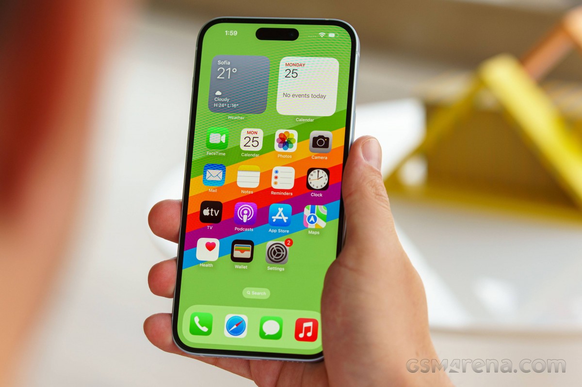 Đ&acirc;y l&agrave; chiếc iPhone Plus m&agrave;n lớn pin khỏe gi&aacute; rẻ nhất th&aacute;ng 4/2026, đ&aacute;ng mua hơn nhiều iPhone 17e