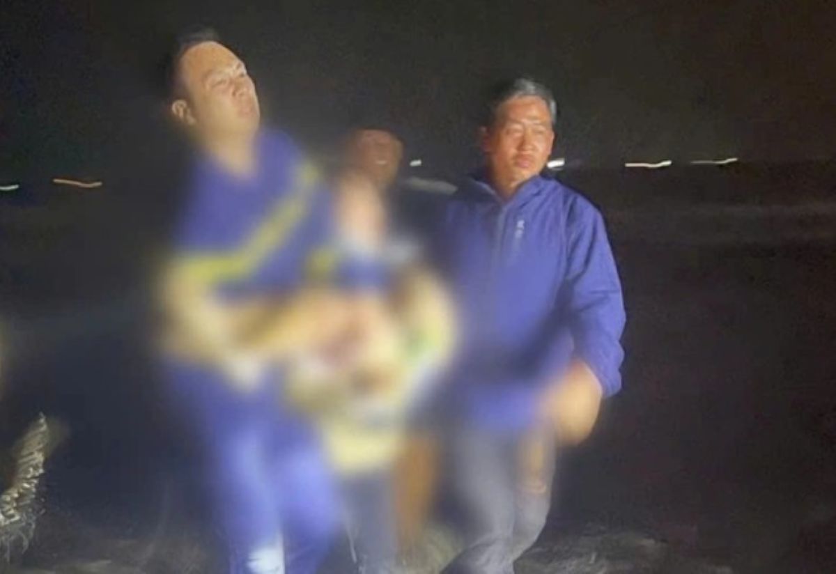 Kh&ocirc;ng c&oacute; ph&eacute;p m&agrave;u xảy ra, t&igrave;m thấy thi thể 1 nạn nh&acirc;n trong vụ 2 ch&aacute;u b&eacute; mất t&iacute;ch tại biển Thanh H&oacute;a