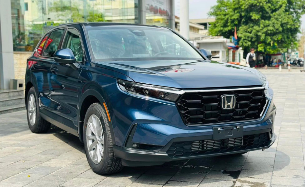 Quyết cho Mazda CX-5 bật b&atilde;i, gi&aacute; lăn b&aacute;nh Honda CR-V đầu th&aacute;ng 3/2026 giảm \'sập s&agrave;n\' 80 triệu đồng