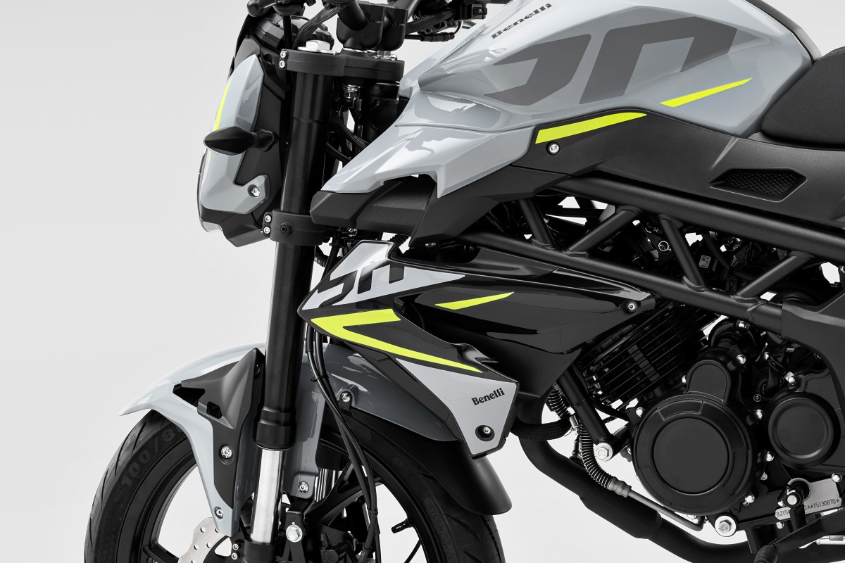 &lsquo;Vua c&ocirc;n tay&rsquo; 125cc mới ch&iacute;nh thức ra mắt gi&aacute; 68 triệu đồng: Mẫu naked bike kh&aacute;c biệt Honda Winner R