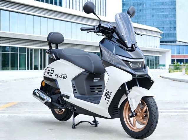 Ch&iacute;nh thức ra mắt &lsquo;vua xe ga&rsquo; 150cc mới c&oacute; ABS v&agrave; TCS như Honda SH, gi&aacute; 26 triệu đồng rẻ hơn Vision ảnh 2