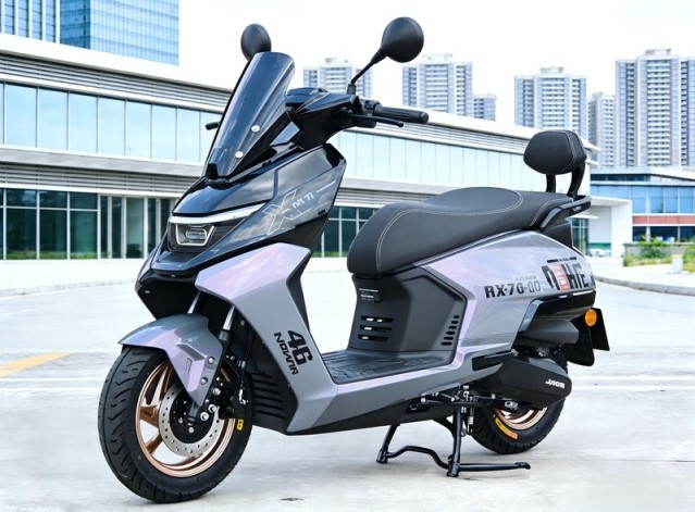 Ch&iacute;nh thức ra mắt &lsquo;vua xe ga&rsquo; 150cc mới c&oacute; ABS v&agrave; TCS như Honda SH, gi&aacute; 26 triệu đồng rẻ hơn Vision ảnh 3