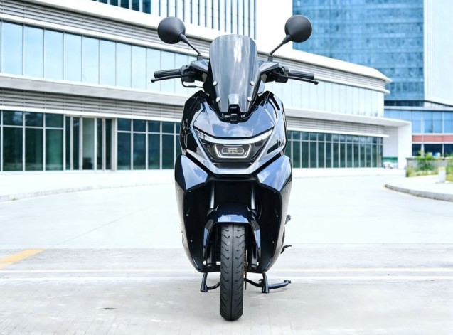 Ch&iacute;nh thức ra mắt &lsquo;vua xe ga&rsquo; 150cc mới c&oacute; ABS v&agrave; TCS như Honda SH, gi&aacute; 26 triệu đồng rẻ hơn Vision ảnh 6