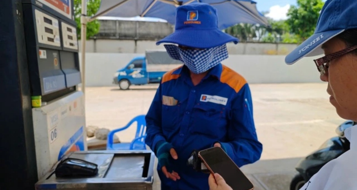 Doanh nghiệp xăng dầu bị r&agrave; so&aacute;t, dữ liệu b&aacute;n h&agrave;ng xuất hiện ch&ecirc;nh lệch, cơ quan thuế y&ecirc;u cầu kiểm tra diện rộng