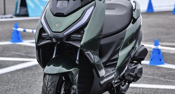 \'Khắc tinh\' của Honda Air Blade ch&iacute;nh thức ra mắt: C&oacute; ABS 2 k&ecirc;nh \'ăn đứt\' SH Mode, gi&aacute; 49 triệu đồng