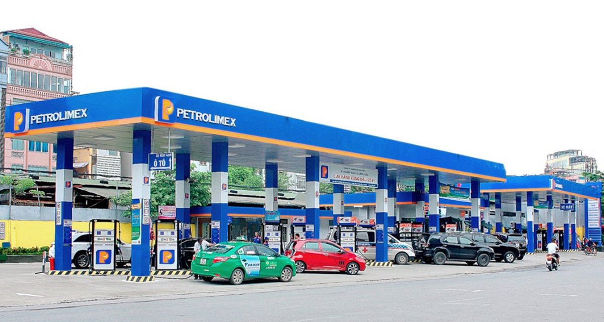 Điều g&igrave; khiến doanh nghiệp xăng dầu chiếm 50% thị phần bắt đầu lo ngại?