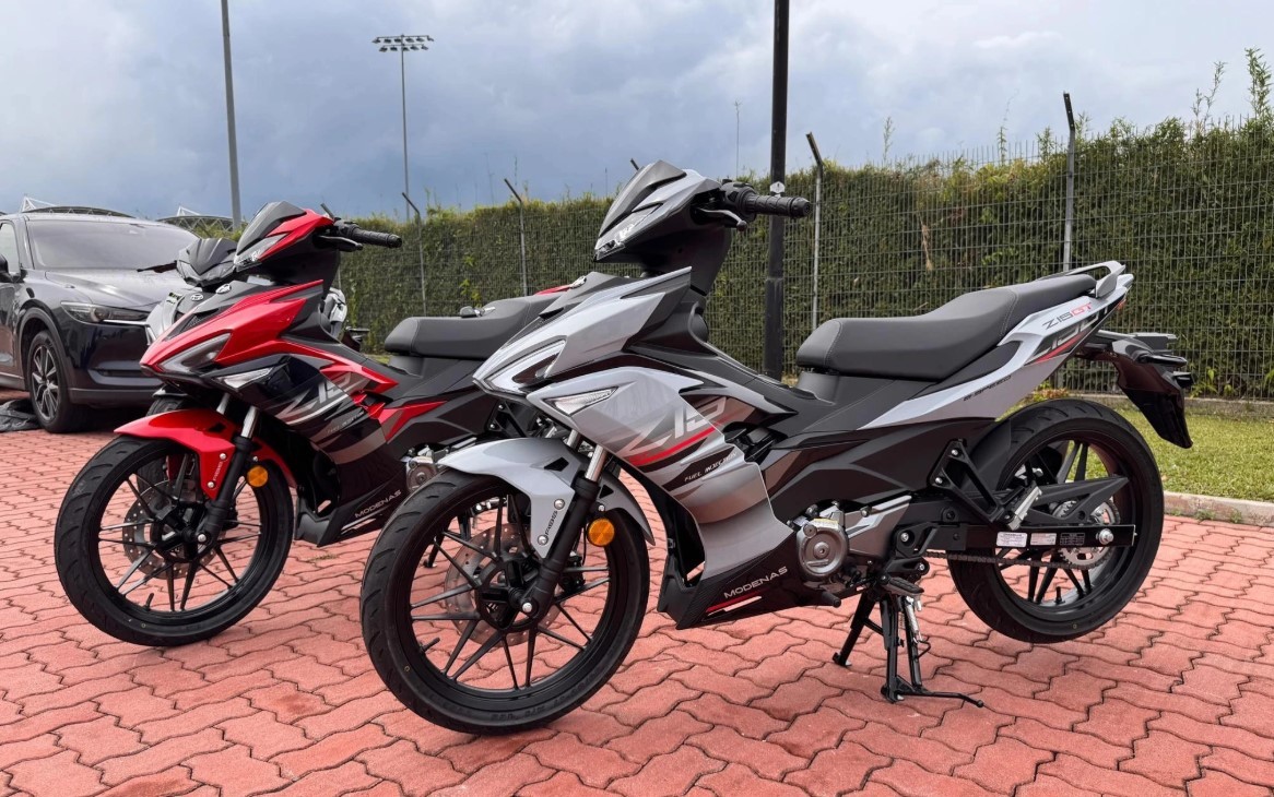 Yamaha Exciter đại bại trước &lsquo;vua xe số&rsquo; 150cc gi&aacute; 47 triệu đồng trang bị 'n&eacute;t' hơn Honda Winner R ảnh 1
