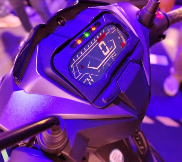 Yamaha Exciter đại bại trước &lsquo;vua xe số&rsquo; 150cc gi&aacute; 47 triệu đồng trang bị 'n&eacute;t' hơn Honda Winner R ảnh 5