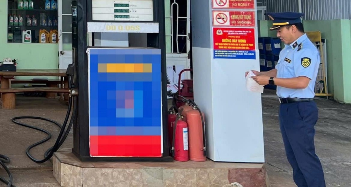 Cửa h&agrave;ng xăng dầu tại Đắk Lắk bị xử phạt số tiền lớn v&igrave; tăng gi&aacute; xăng A95 tr&aacute;i quy định