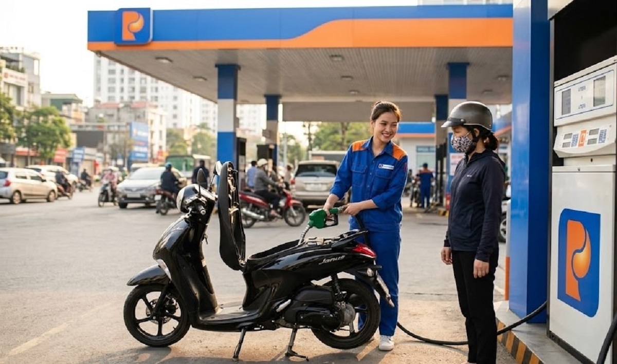 Gi&aacute; xăng dầu h&ocirc;m nay 12/4: Bảng gi&aacute; đầy b&igrave;nh Yamaha Exciter, PG-1, Janus... n&ecirc;n đổ RON92 hay RON95??