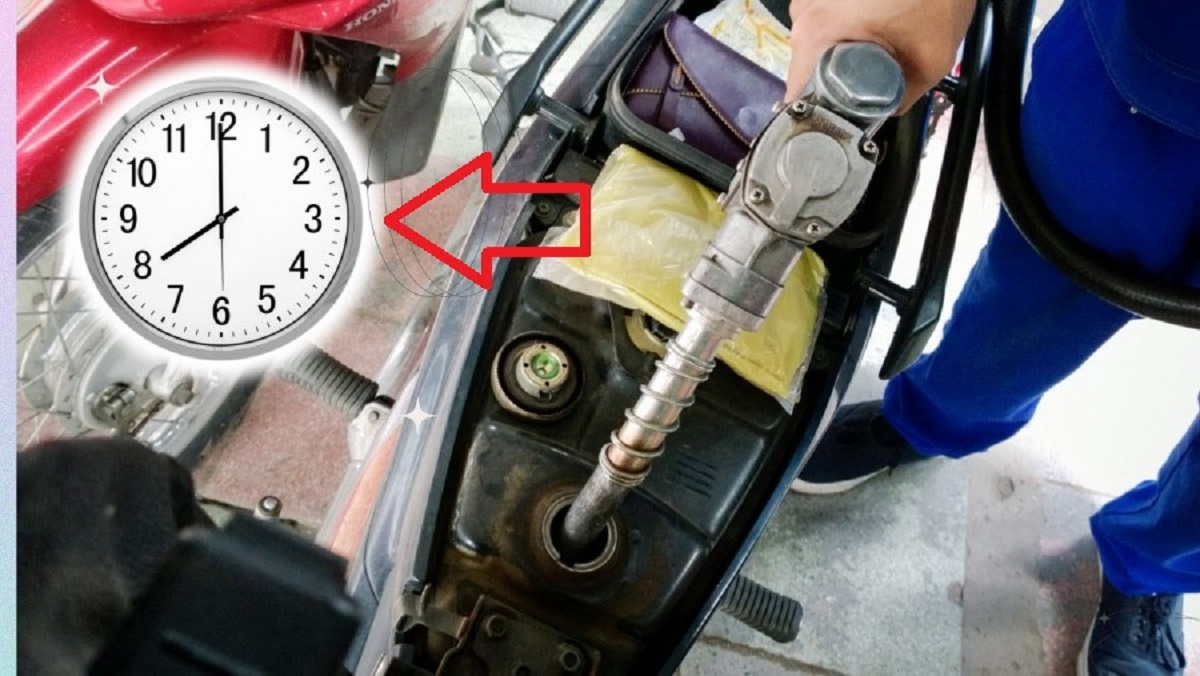 Gi&aacute; xăng dầu trưa nay 12/4: RON95 \'ng&oacute;t\' gần 3000 đồng, khung \'giờ v&agrave;ng\' đổ xăng hời nhất trong ng&agrave;y