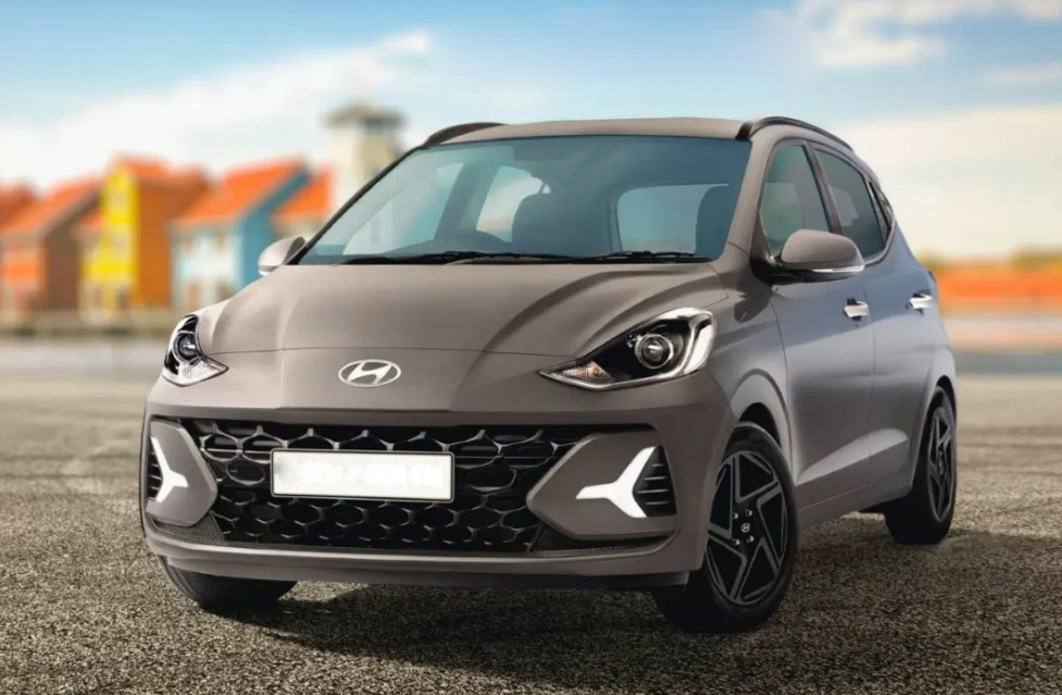 Gi&aacute; xăng dầu 13/4 thay đổi mạnh, Hyundai Grand i10 vội v&atilde; ra mắt phi&ecirc;n bản mới gi&aacute; rẻ 174 triệu đồng