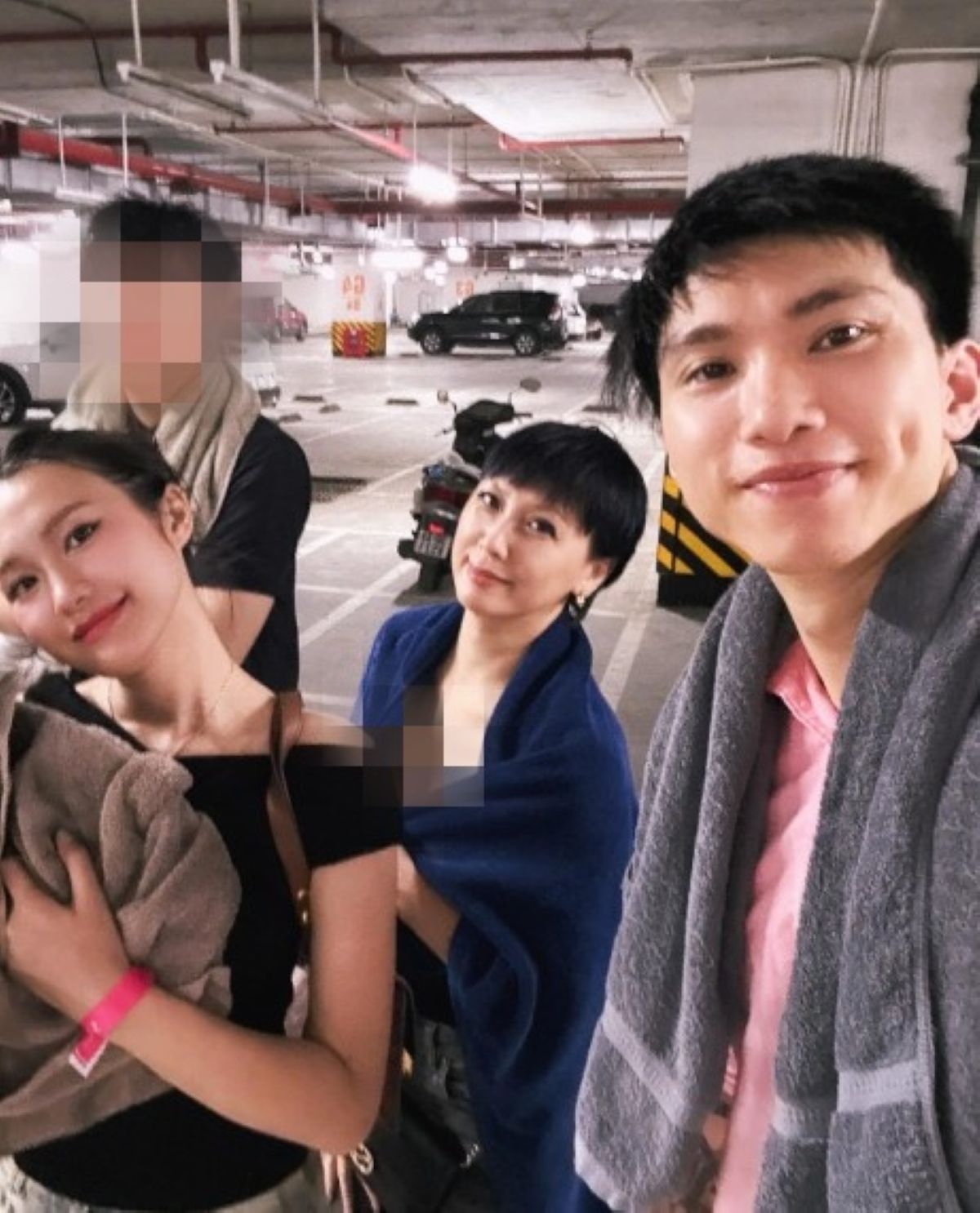 Mẹ vợ tiết lộ Đo&agrave;n Văn Hậu từng phải đứng ngo&agrave;i 20 ph&uacute;t, chỉ &lsquo;may mắn&rsquo; mới được v&agrave;o nh&agrave; Do&atilde;n Hải My