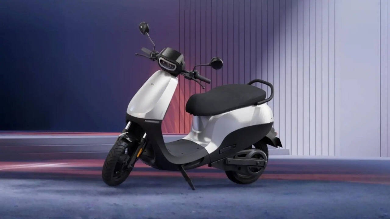 &lsquo;Kẻ thay thế Honda Vision' ra mắt gi&aacute; 31 triệu đồng, mạnh &aacute;t v&iacute;a SH Mode m&agrave; kh&ocirc;ng tốn một giọt xăng ảnh 3