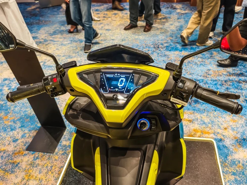 &lsquo;Vua xe ga&rsquo; 183cc mới ch&iacute;nh thức ra mắt: C&oacute; ABS 2 k&ecirc;nh như Honda SH 160i, gi&aacute; rẻ ngang Air Blade 125 ảnh 5