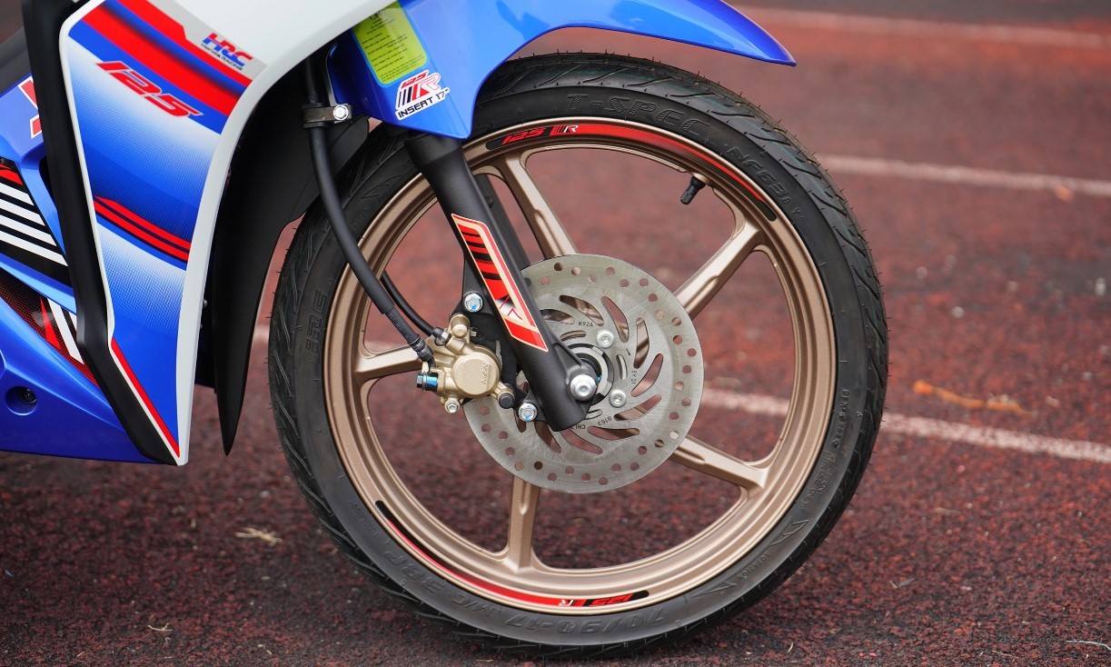 &lsquo;Vua xe số&rsquo; Honda 125cc mới ch&iacute;nh thức ra mắt kh&aacute;ch Việt: Đẹp hơn Wave Alpha v&agrave; RSX, xịn như Future ảnh 5