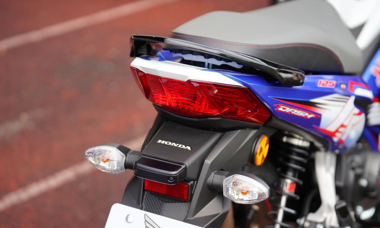 &lsquo;Vua xe số&rsquo; Honda 125cc mới ch&iacute;nh thức ra mắt kh&aacute;ch Việt: Đẹp hơn Wave Alpha v&agrave; RSX, xịn như Future ảnh 6