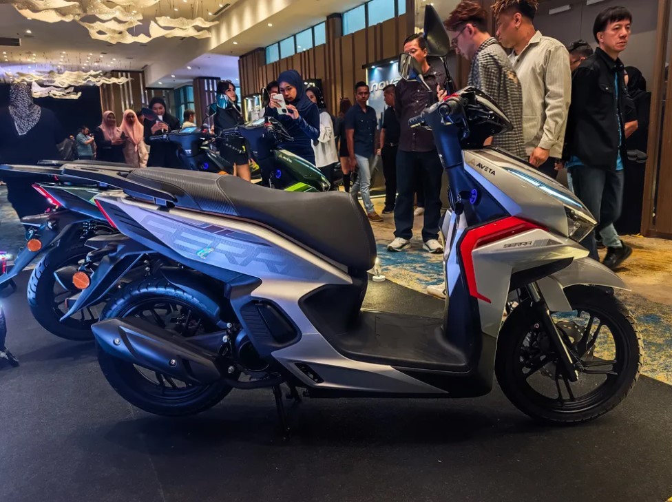 &lsquo;Kẻ hủy diệt Honda Vision&rsquo; ch&iacute;nh thức ra mắt với gi&aacute; 29 triệu đồng, d&ugrave;ng động cơ 125cc như SH Mode ảnh 2