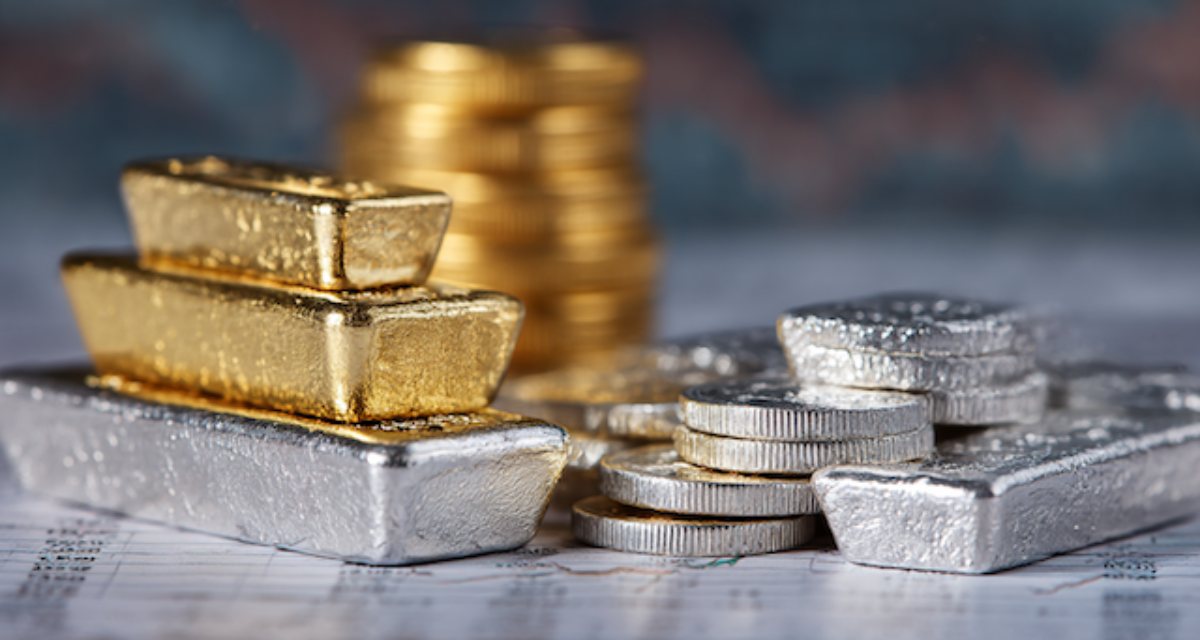Gi&aacute; v&agrave;ng, bạc h&ocirc;m nay 17/4: V&agrave;ng SJC giảm mạnh, bạc trong nước vượt 3,07 triệu đồng/lượng, thế giới biến động tr&aacute;i chiều