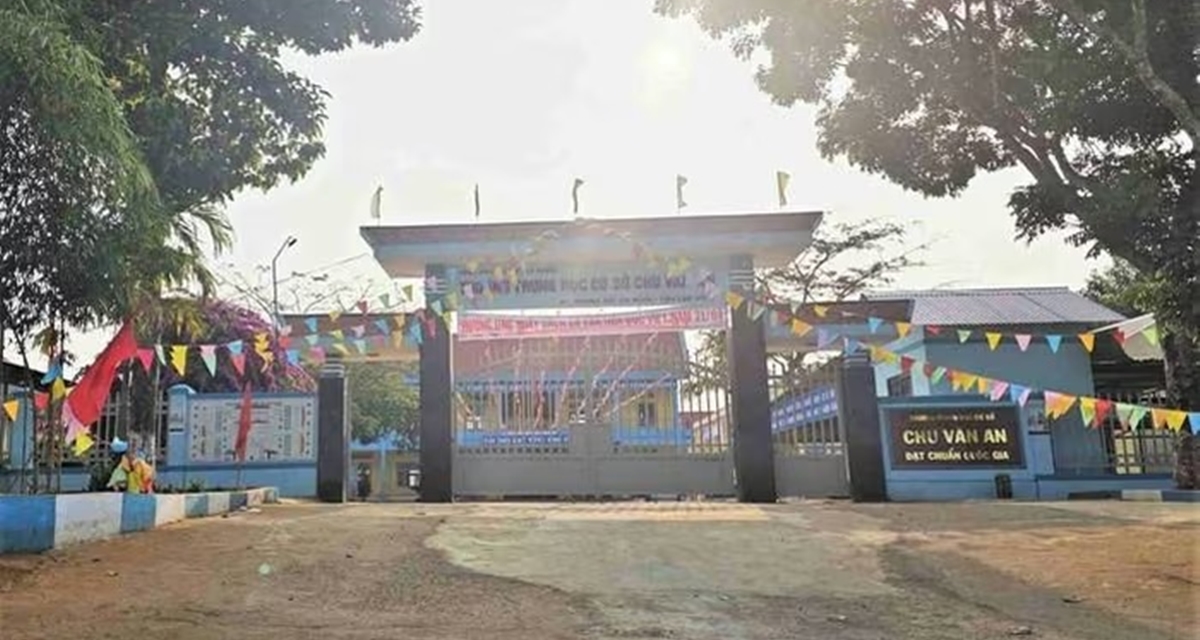 Th&ocirc;ng tin ch&iacute;nh thức vụ nam sinh lớp 9 ngất xỉu trong giờ thể dục rồi tử vong, nạn nh&acirc;n ho&agrave;n cảnh rất kh&oacute; khăn