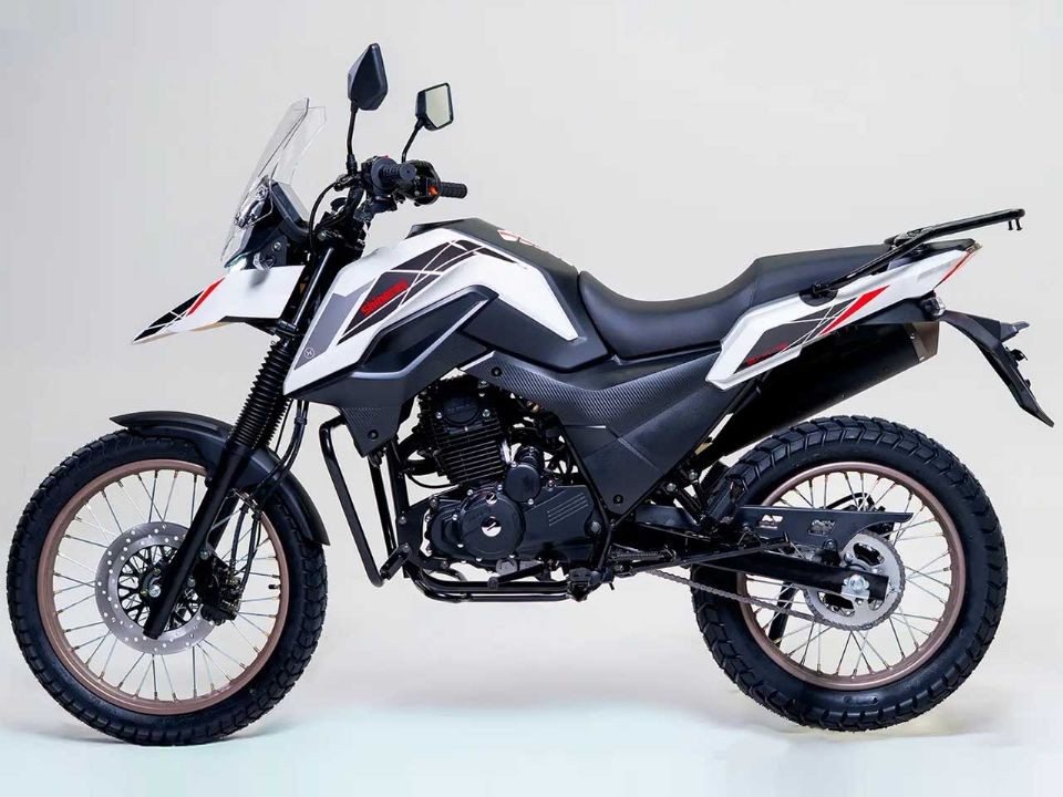 &lsquo;Vua c&ocirc;n tay&rsquo; 175cc mới ph&acirc;n kh&uacute;c kh&aacute;c Yamaha Exciter ch&iacute;nh thức ra mắt: Thiết kế cực chất, gi&aacute; mềm ảnh 5