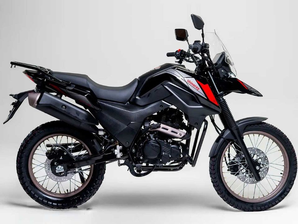 &lsquo;Vua c&ocirc;n tay&rsquo; 175cc mới ph&acirc;n kh&uacute;c kh&aacute;c Yamaha Exciter ch&iacute;nh thức ra mắt: Thiết kế cực chất, gi&aacute; mềm ảnh 6