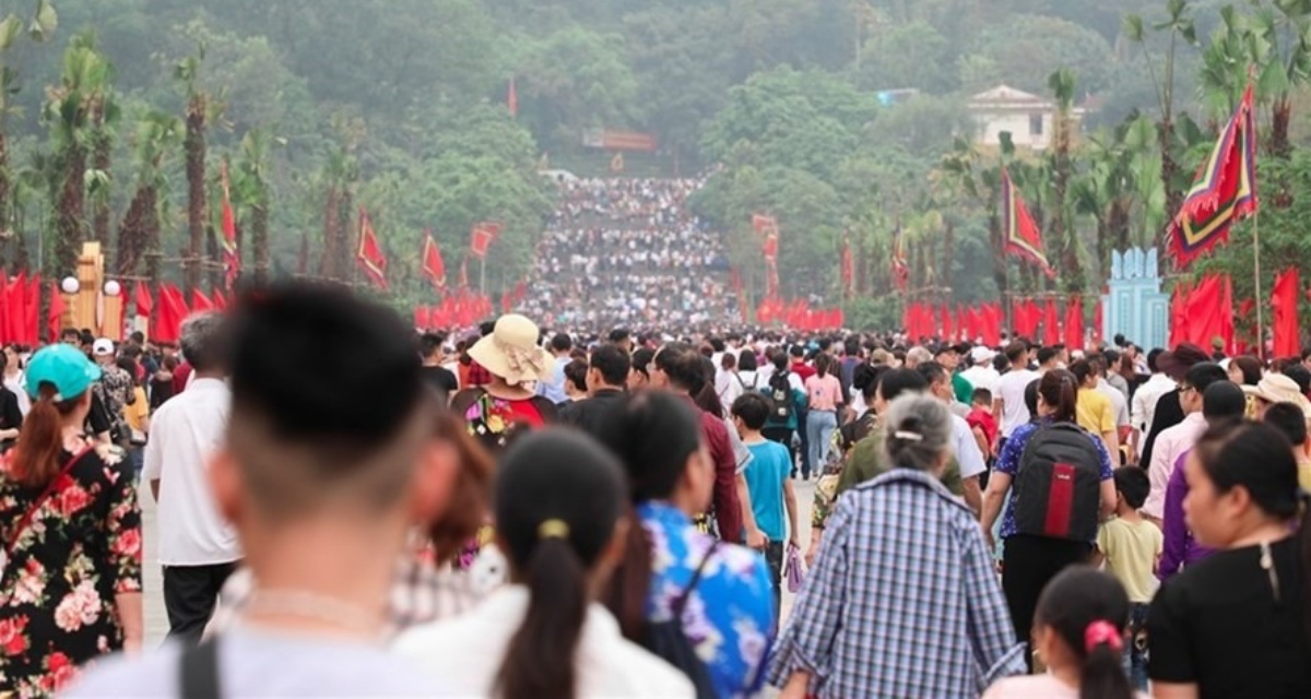 Thời tiết dịp Giỗ tổ H&ugrave;ng Vương v&agrave; 30/4-1/5 c&oacute; mưa, nắng n&oacute;ng xuất hiện, dự b&aacute;o chi tiết c&aacute;c khu vực