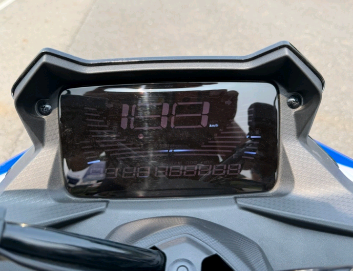 &lsquo;Vua xe ga&rsquo; 175cc mới ch&iacute;nh thức ra mắt: 'N&eacute;t' hơn Honda SH v&agrave; SH Mode, c&oacute; ABS 2 k&ecirc;nh, gi&aacute; rất rẻ ảnh 7