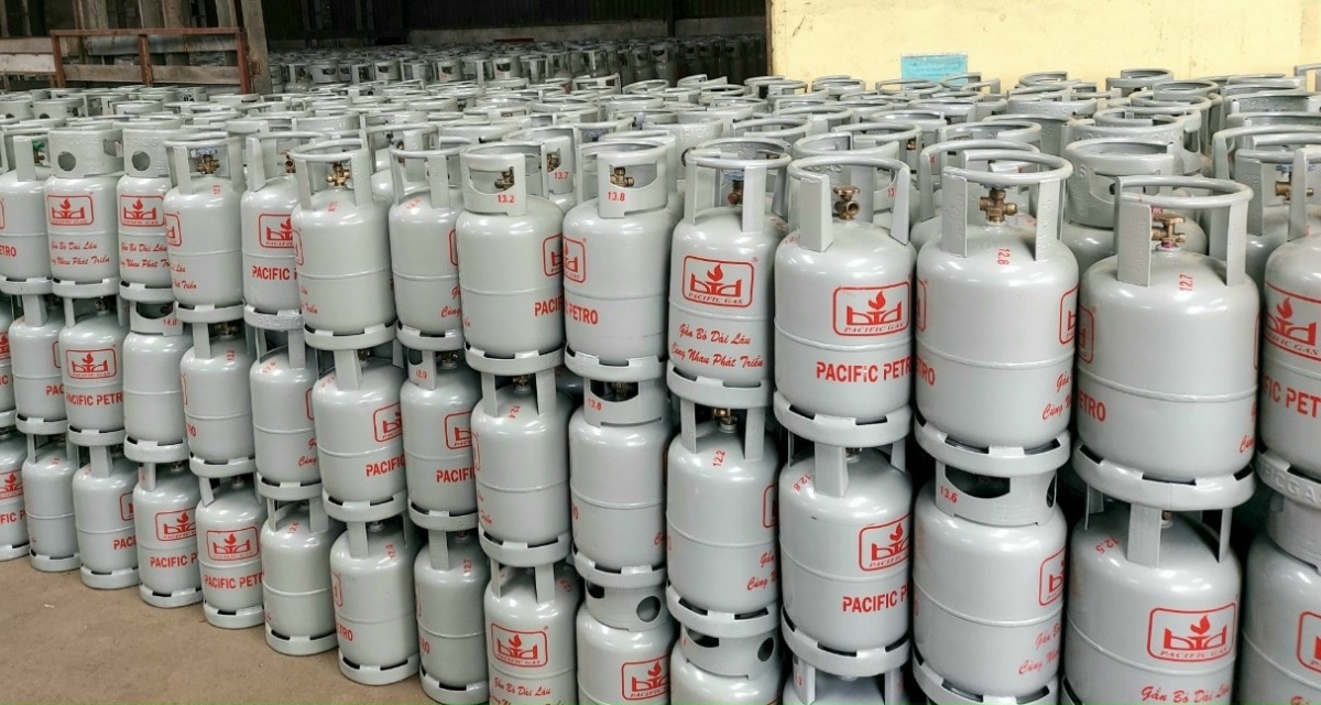 Gi&aacute; gas h&ocirc;m nay 22/4: Bảng gi&aacute; Petrolimex, PV GAS, Saigon Petro, Pacific Petro, khu vực n&agrave;o c&oacute; gi&aacute; thấp nhất cả nước? 