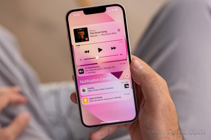 Đ&acirc;y l&agrave; iPhone mới full box rẻ nhất Việt Nam, vẫn được săn đ&oacute;n cuối th&aacute;ng 4, mượt như iPhone 17 Pro Max