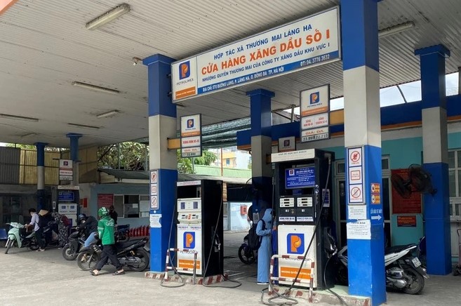 Gi&aacute; xăng dầu tối 22/4 chạm mốc mới &lsquo;rẻ như rau&rsquo;, gi&aacute; lăn b&aacute;nh Tucson giảm s&acirc;u đ&egrave; bẹp cả Mazda CX-5