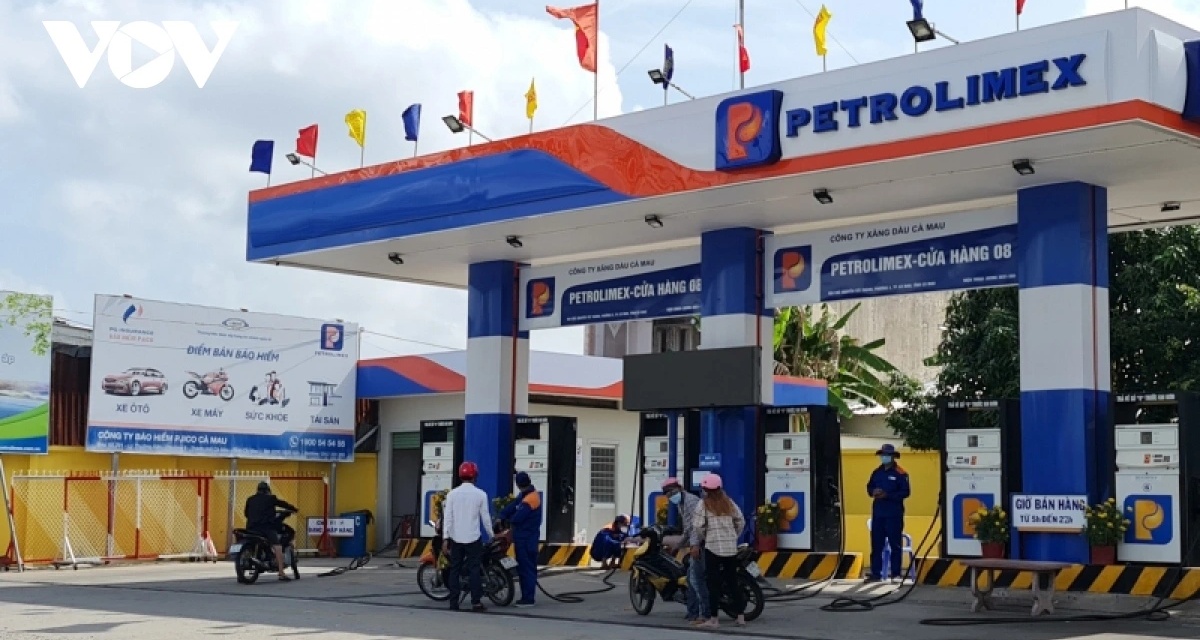 Gi&aacute; xăng dầu h&ocirc;m nay (chiều 22/4): Biến động tr&aacute;i chiều, ng&agrave;nh C&ocirc;ng Thương cam kết nguồn cung kh&ocirc;ng gi&aacute;n đoạn