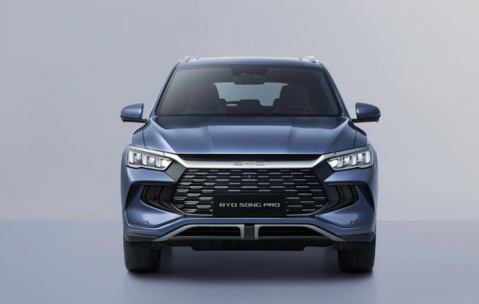 Điểm tin &ocirc; t&ocirc; 23/4: SUV hybrid hạng C gi&aacute; chưa tới 400 triệu, VinFast VF 3 th&ecirc;m n&acirc;ng cấp đ&aacute;ng gi&aacute;