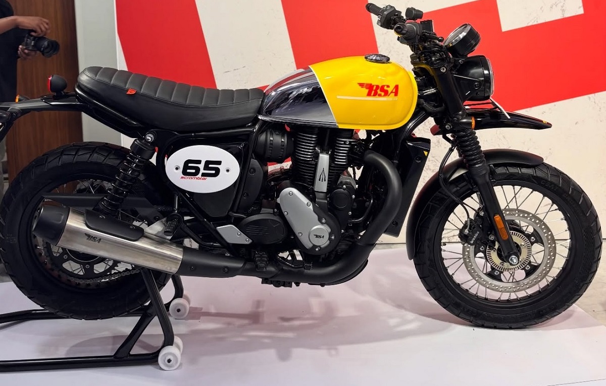 &lsquo;Vua c&ocirc;n tay&rsquo; mới ch&iacute;nh thức ra mắt gi&aacute; 75 triệu đồng: Ph&acirc;n kh&uacute;c \'b&eacute;n\' hơn Honda Winner R v&agrave; Exciter